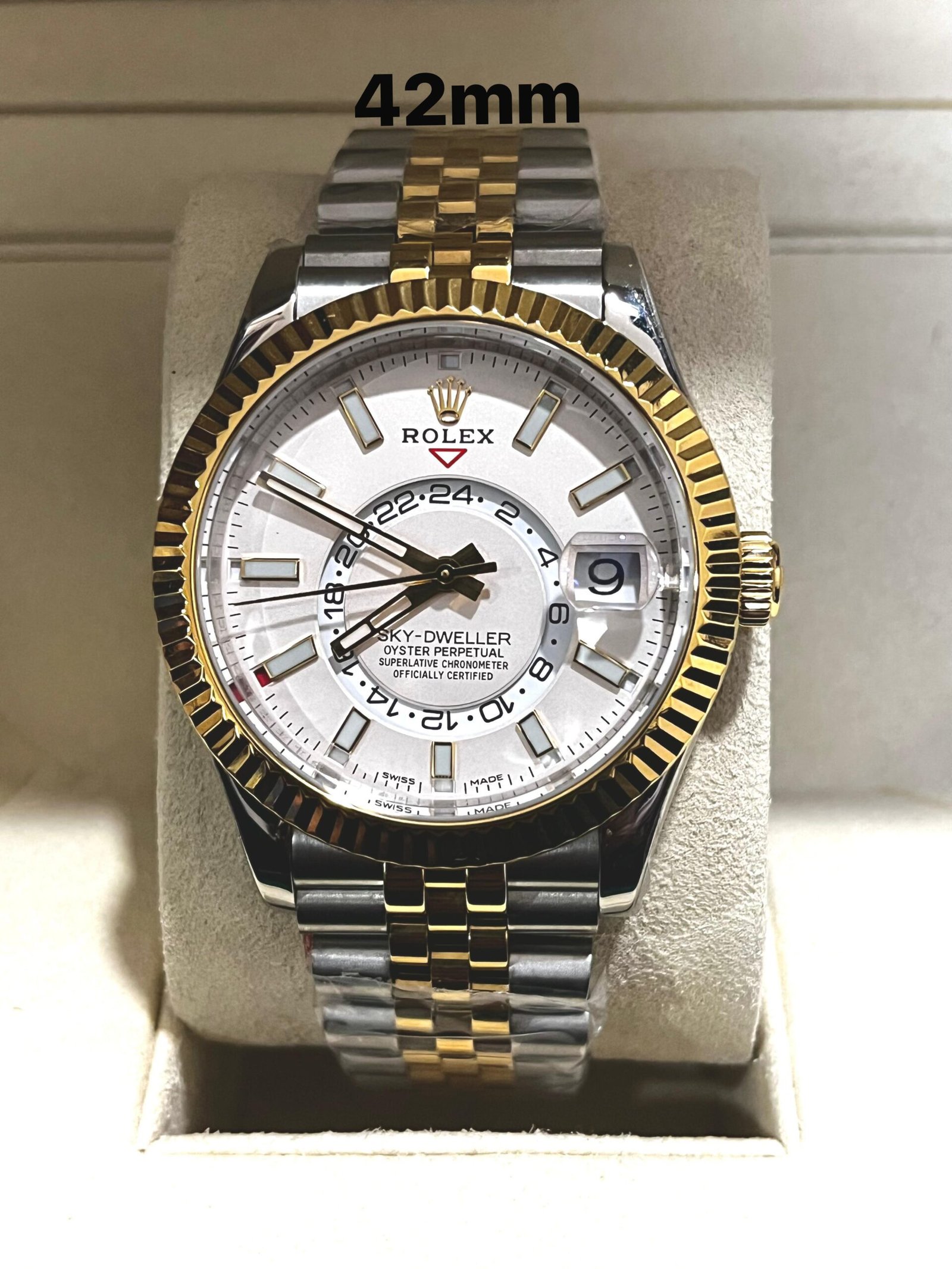 Rolex Sky-Dweller Rolex Sky-Dweller