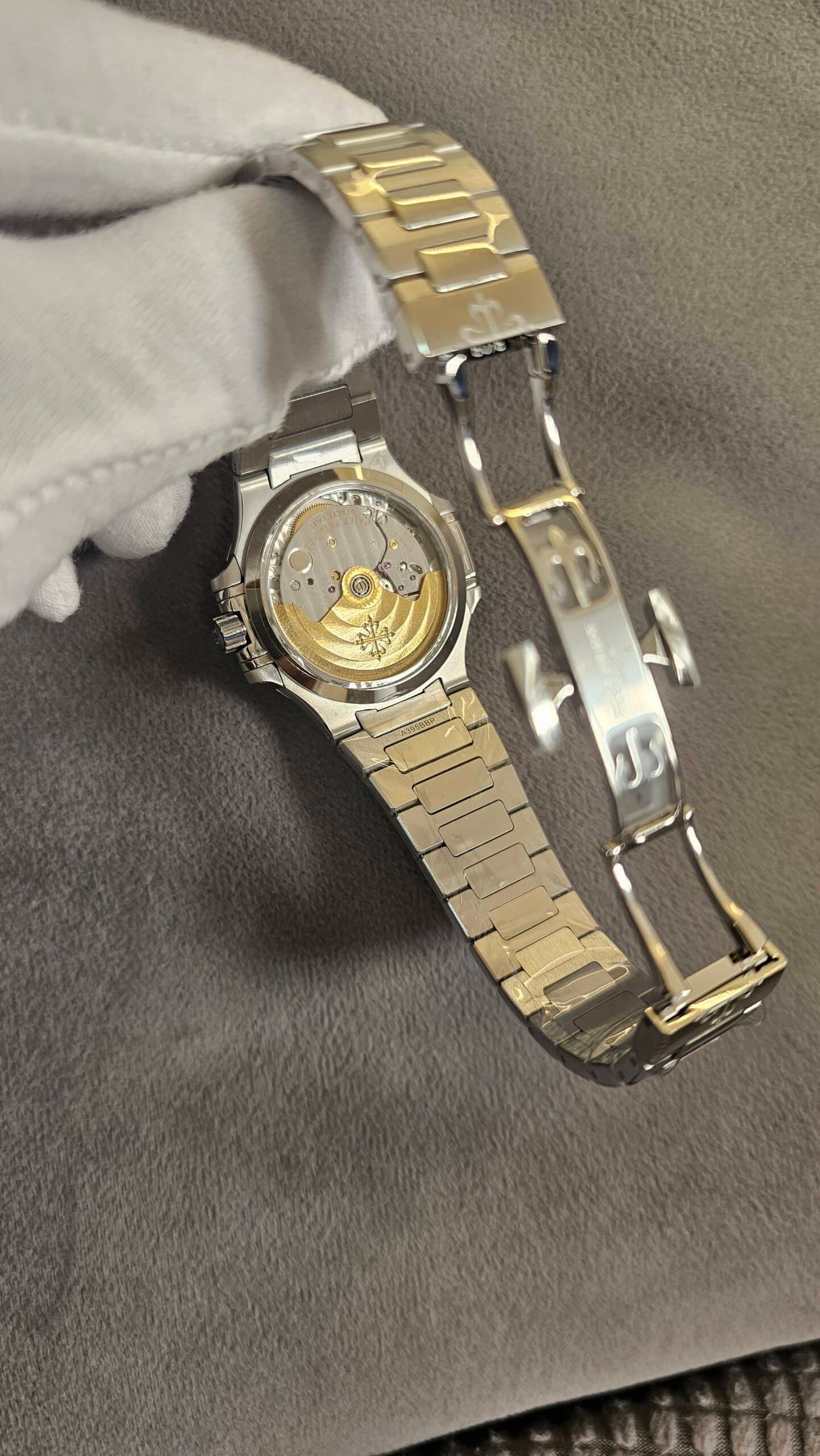 Patek Philippe Nautilus 7118/1A-010
