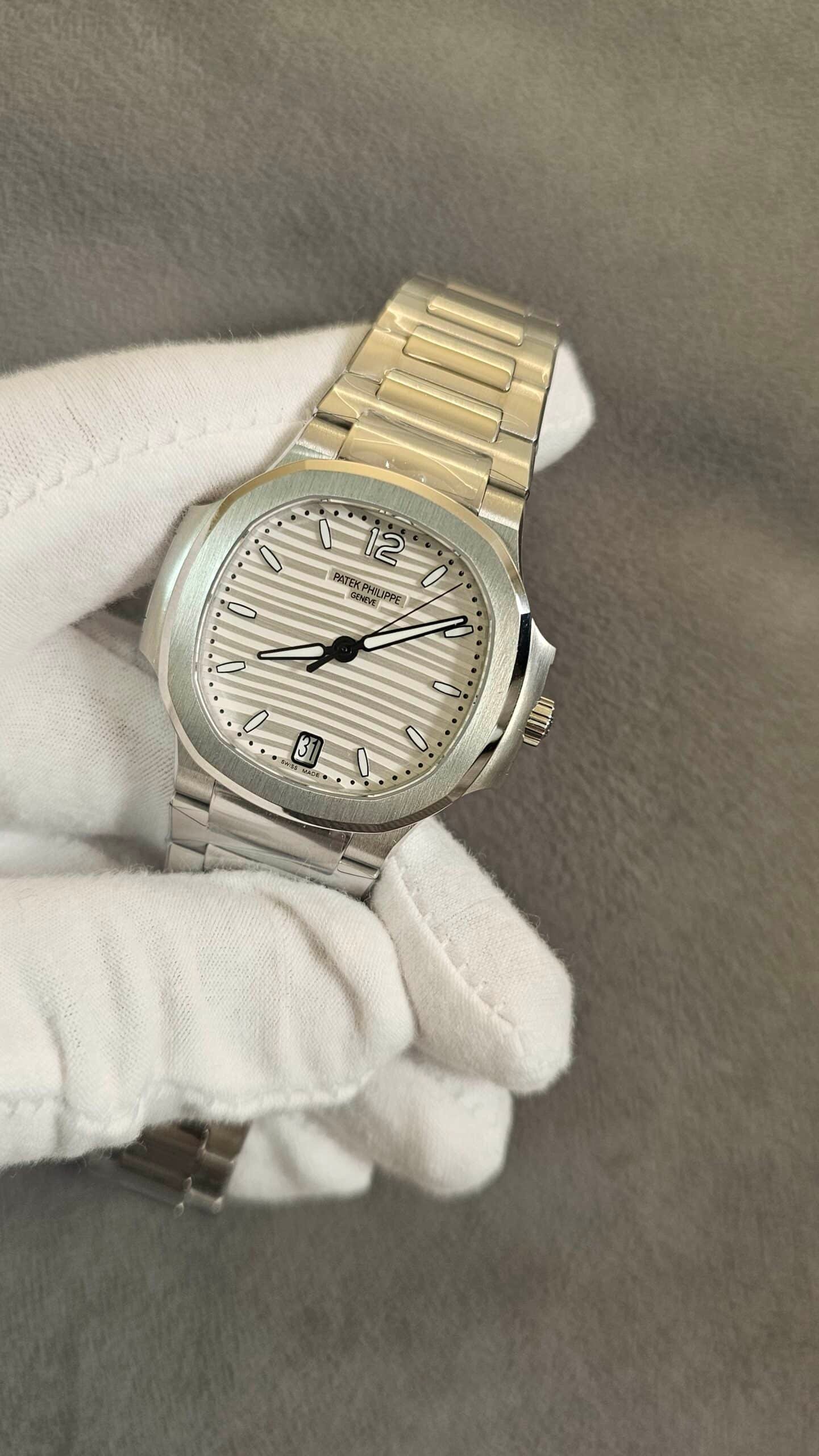 Patek Philippe Nautilus 7118/1A-010